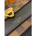 Louis Vuitton exclusive starting model: M60221
